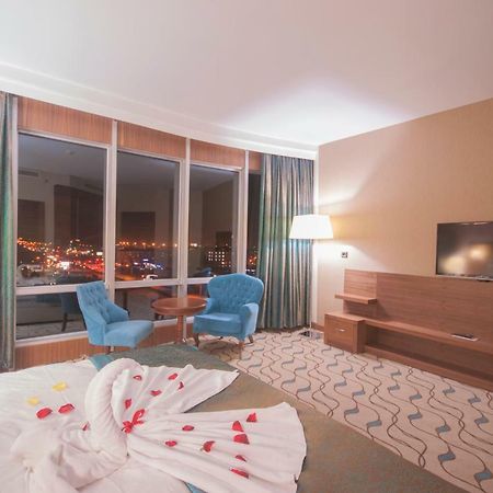 มาร์กี โฮเต็ล Hotel เอดีร์เน ภายนอก รูปภาพ A room at the hotel