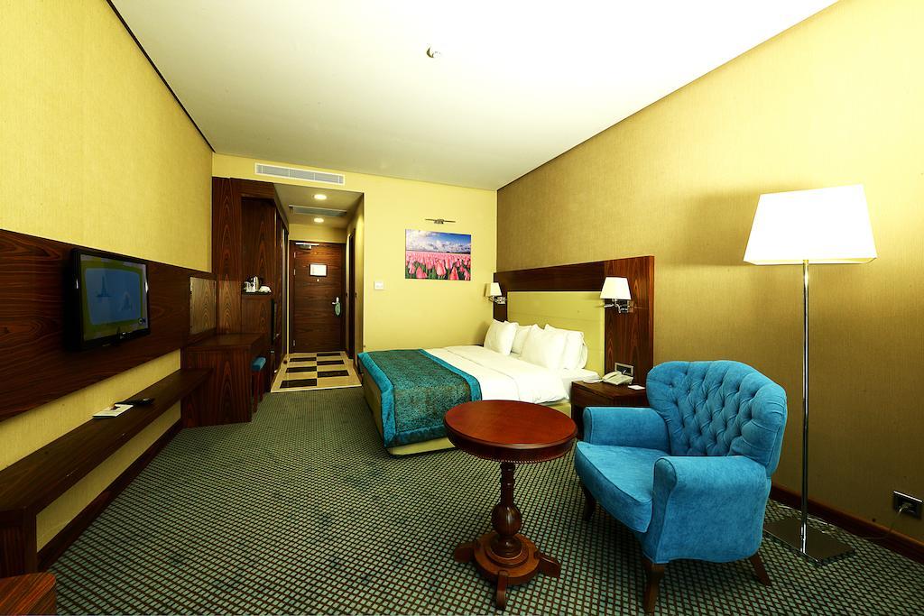 มาร์กี โฮเต็ล Hotel เอดีร์เน ภายนอก รูปภาพ
