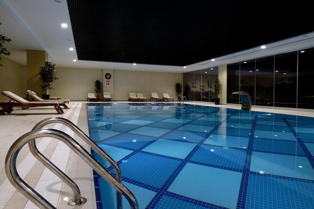 มาร์กี โฮเต็ล Hotel เอดีร์เน ภายนอก รูปภาพ Indoor pool