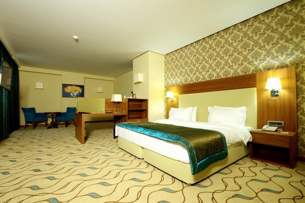 มาร์กี โฮเต็ล Hotel เอดีร์เน ภายนอก รูปภาพ Suite