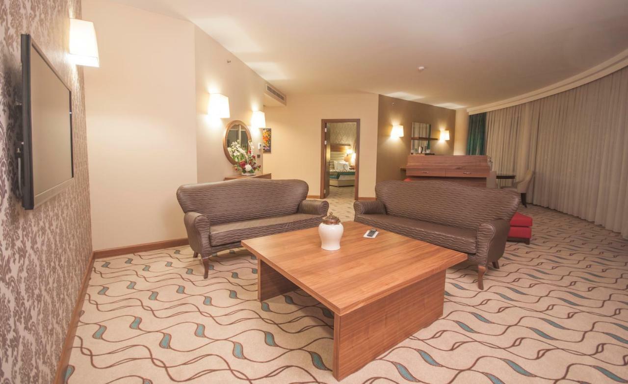มาร์กี โฮเต็ล Hotel เอดีร์เน ภายนอก รูปภาพ Suite