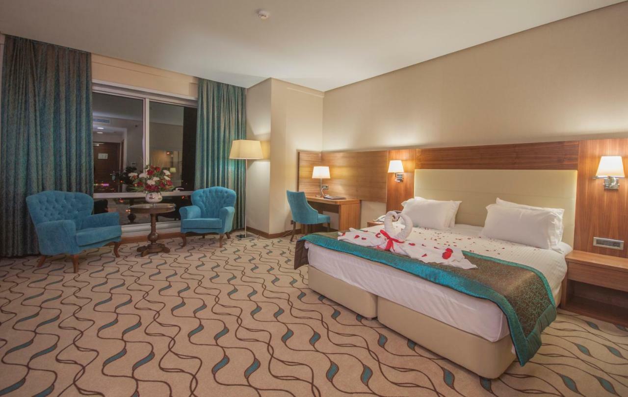 มาร์กี โฮเต็ล Hotel เอดีร์เน ภายนอก รูปภาพ A room at the hotel